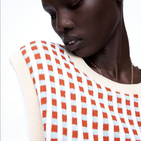 ZARA contrast jacquard top - Picture 6 of 6